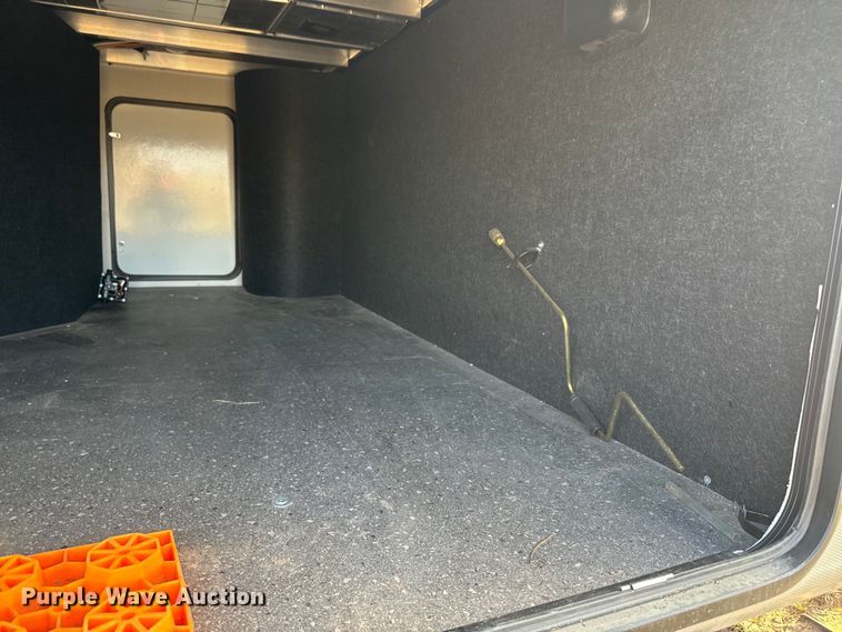 image for item EH5366 2023 Keystone  Avalanche  camper