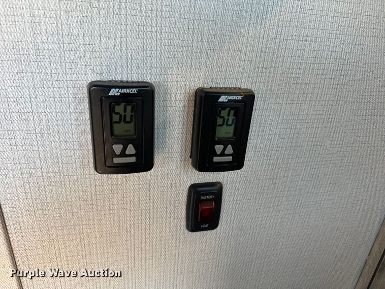 image for item EH5366 2023 Keystone  Avalanche  camper