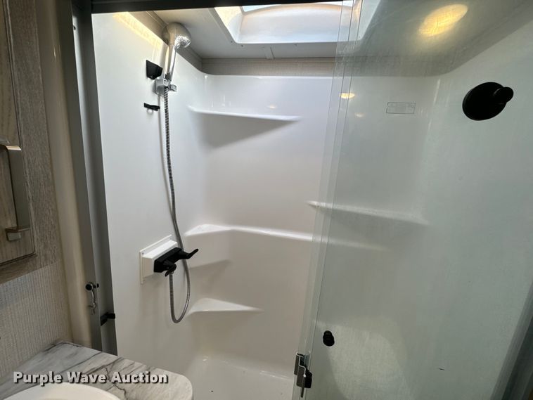 image for item EH5366 2023 Keystone  Avalanche  camper