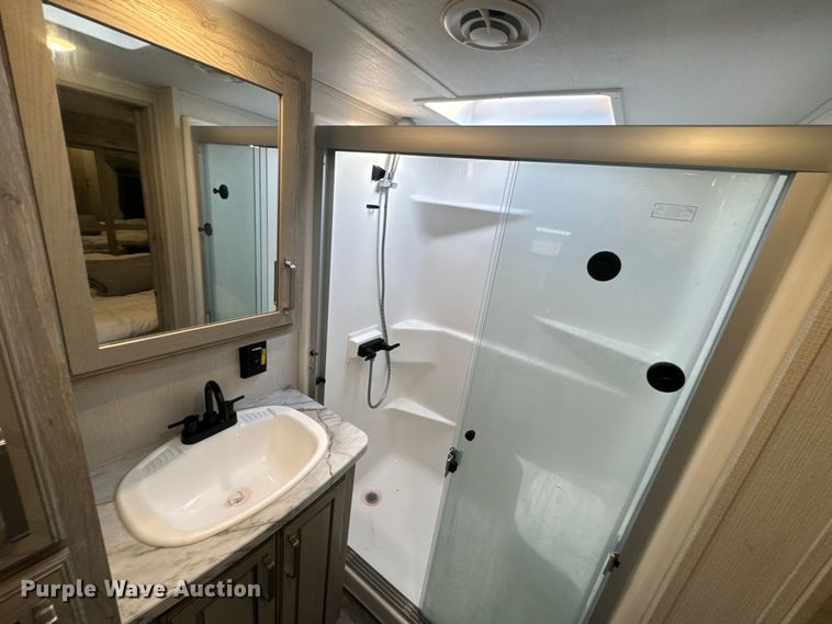 image for item EH5366 2023 Keystone  Avalanche  camper