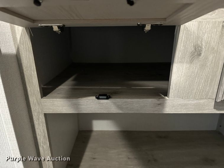 image for item EH5366 2023 Keystone  Avalanche  camper