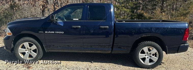 image for item EH6584 2012 Dodge Ram 1500 Quad Cab pickup truck
