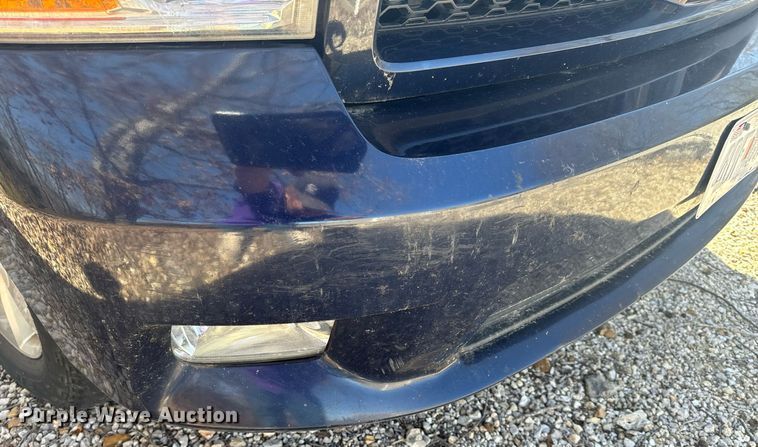 image for item EH6584 2012 Dodge Ram 1500 Quad Cab pickup truck