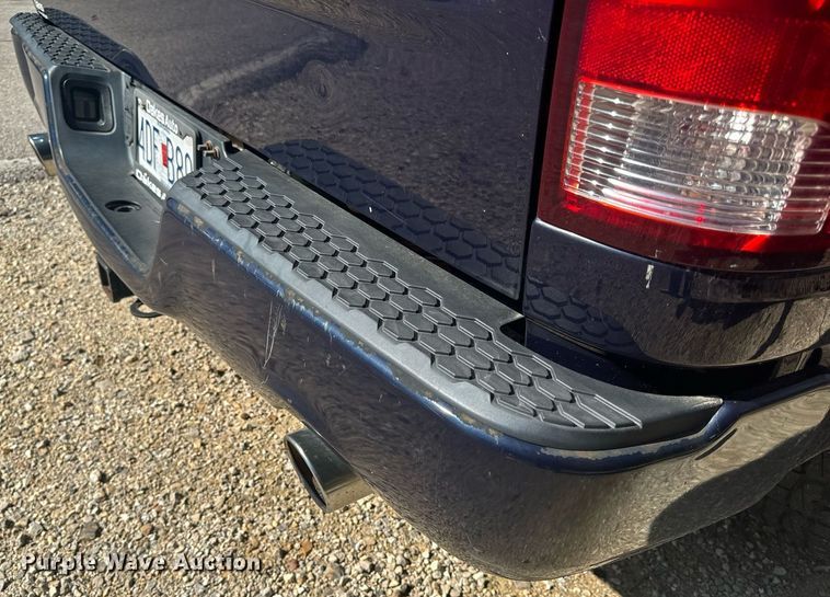 image for item EH6584 2012 Dodge Ram 1500 Quad Cab pickup truck