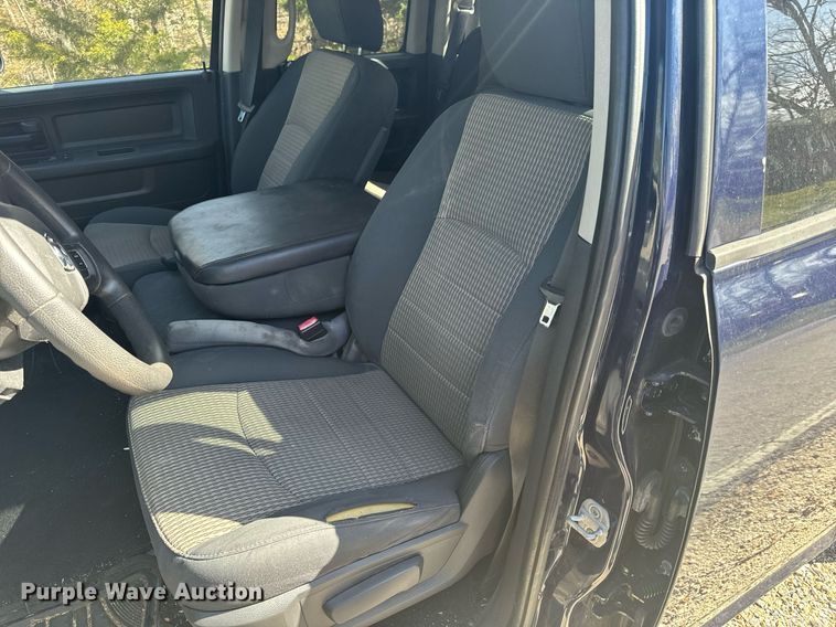 image for item EH6584 2012 Dodge Ram 1500 Quad Cab pickup truck