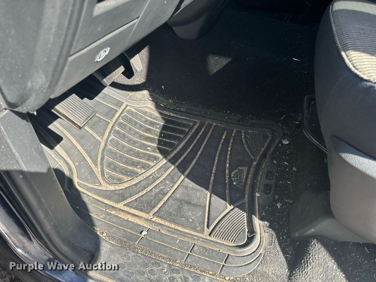 image for item EH6584 2012 Dodge Ram 1500 Quad Cab pickup truck