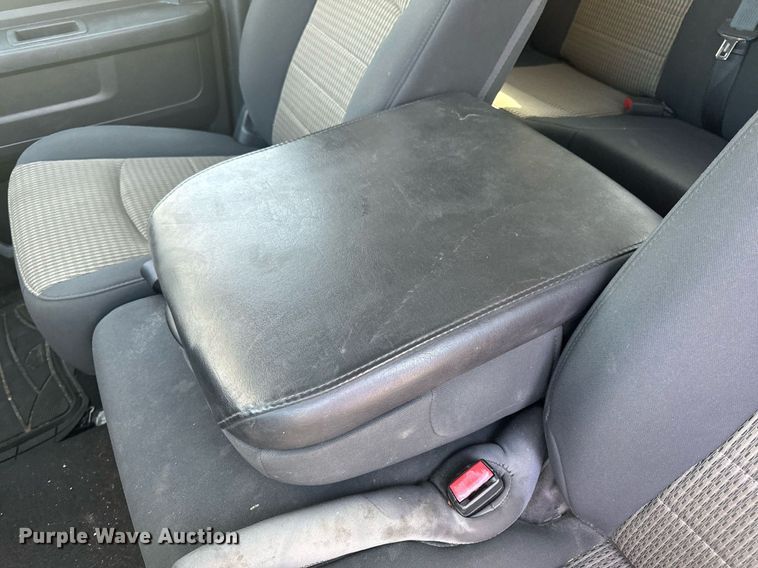 image for item EH6584 2012 Dodge Ram 1500 Quad Cab pickup truck