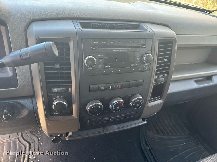 image for item EH6584 2012 Dodge Ram 1500 Quad Cab pickup truck