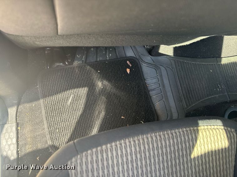 image for item EH6584 2012 Dodge Ram 1500 Quad Cab pickup truck