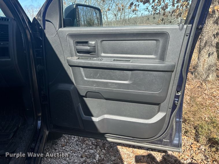 image for item EH6584 2012 Dodge Ram 1500 Quad Cab pickup truck