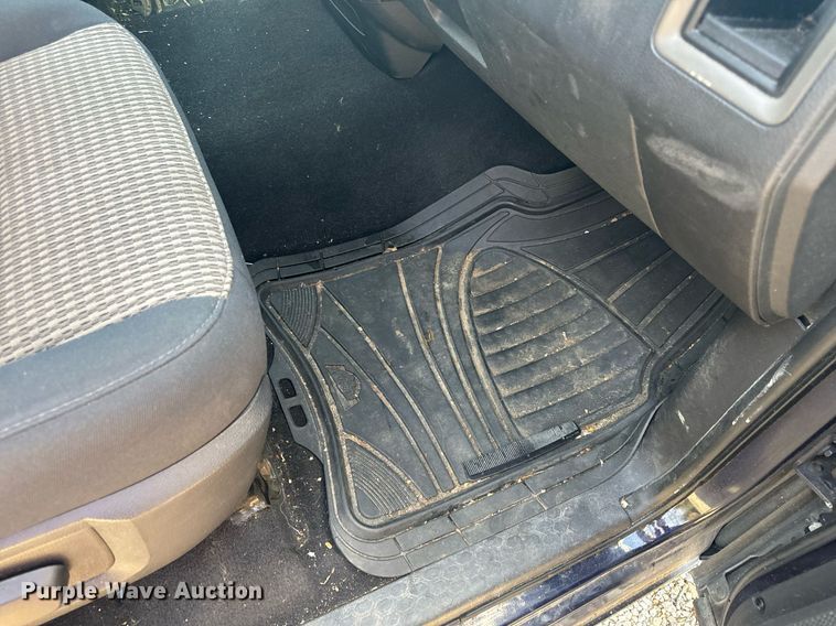 image for item EH6584 2012 Dodge Ram 1500 Quad Cab pickup truck