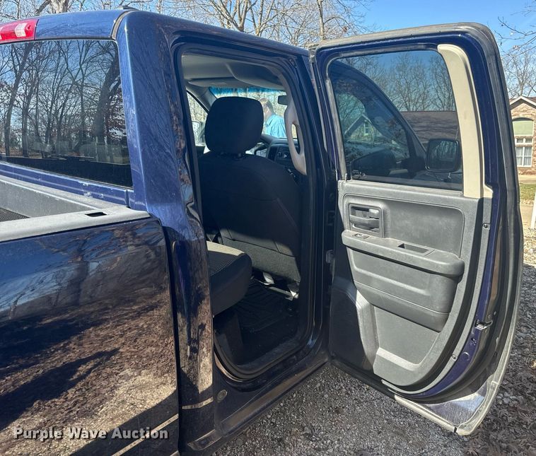 image for item EH6584 2012 Dodge Ram 1500 Quad Cab pickup truck