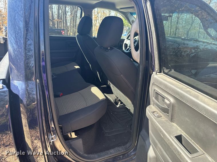 image for item EH6584 2012 Dodge Ram 1500 Quad Cab pickup truck