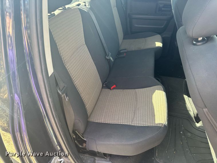 image for item EH6584 2012 Dodge Ram 1500 Quad Cab pickup truck