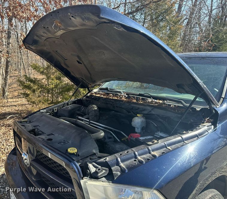 image for item EH6584 2012 Dodge Ram 1500 Quad Cab pickup truck