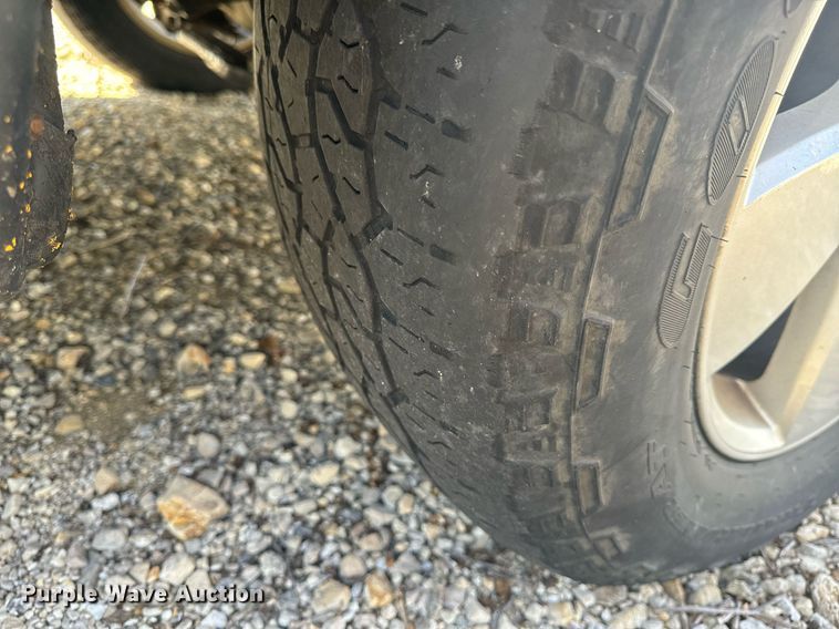 image for item EH6584 2012 Dodge Ram 1500 Quad Cab pickup truck