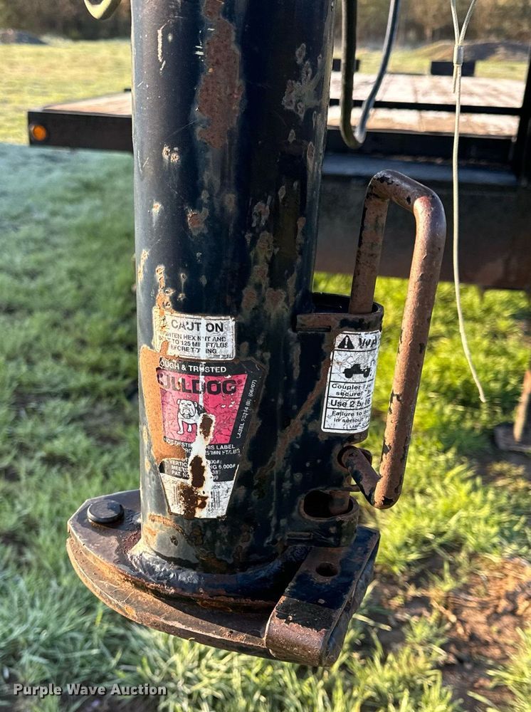 image for item EH6623 2010 Trailerman HHG8205F20 equipment trailer