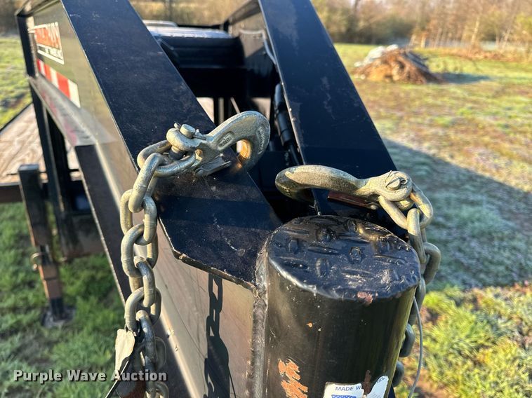 image for item EH6623 2010 Trailerman HHG8205F20 equipment trailer