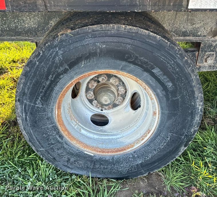 image for item EH6623 2010 Trailerman HHG8205F20 equipment trailer