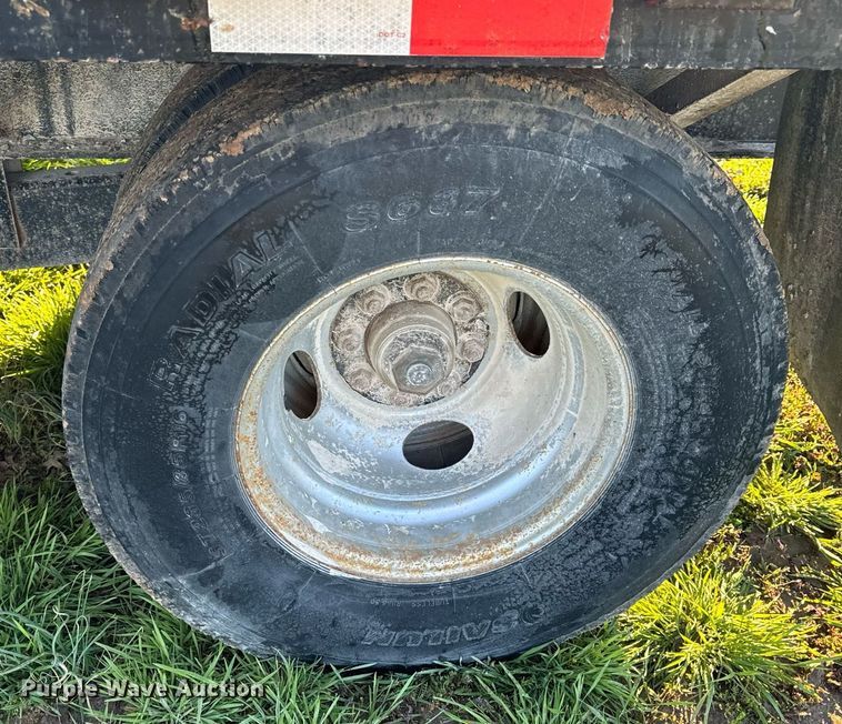 image for item EH6623 2010 Trailerman HHG8205F20 equipment trailer