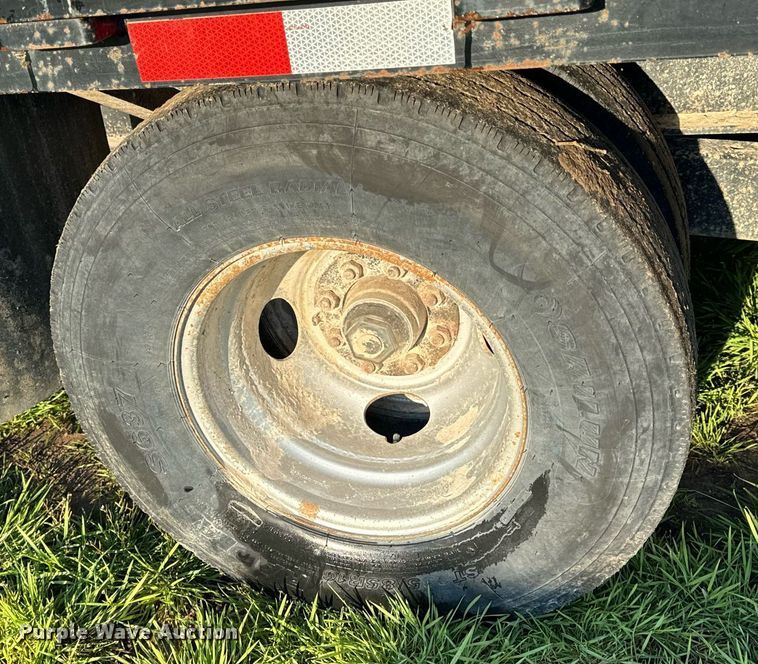 image for item EH6623 2010 Trailerman HHG8205F20 equipment trailer