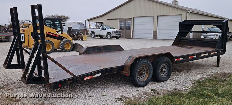 image for item EI3617 2006 Maxey equipment trailer