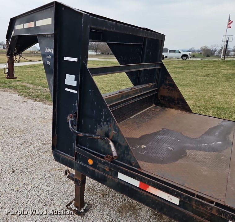 image for item EI3617 2006 Maxey equipment trailer