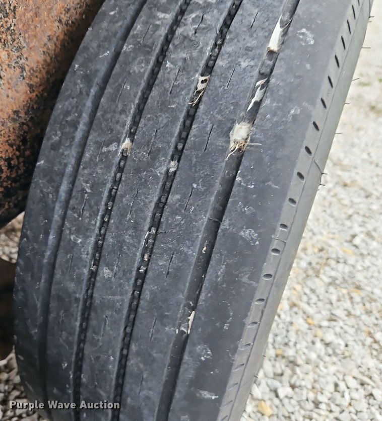 image for item EI3617 2006 Maxey equipment trailer