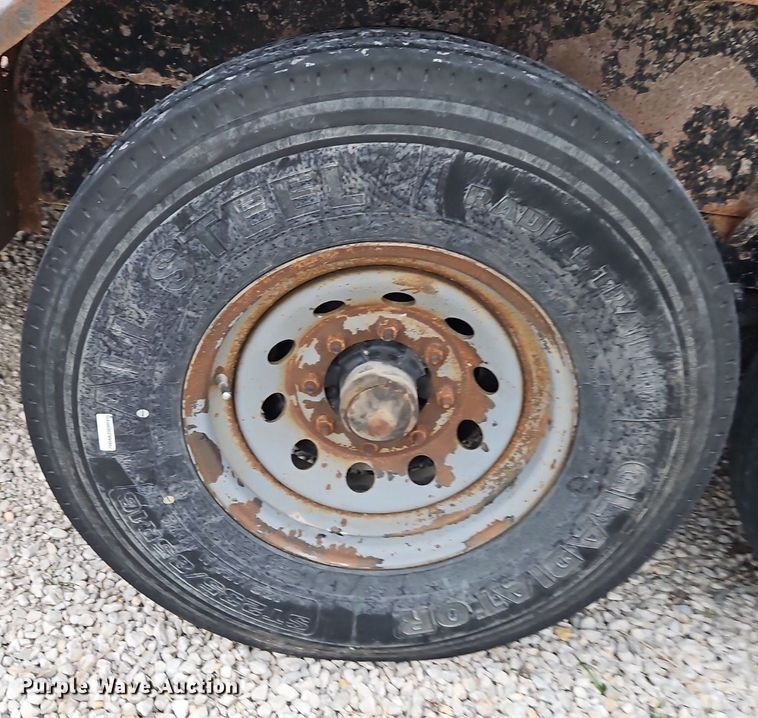 image for item EI3617 2006 Maxey equipment trailer