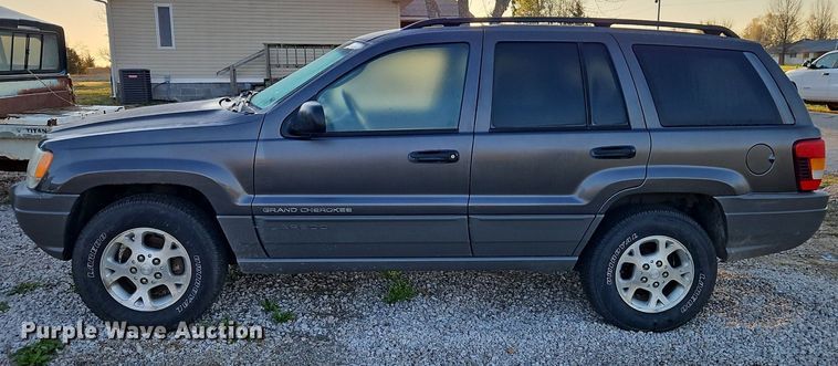 image for item EI3643 2002 Jeep Grand Cherokee SUV