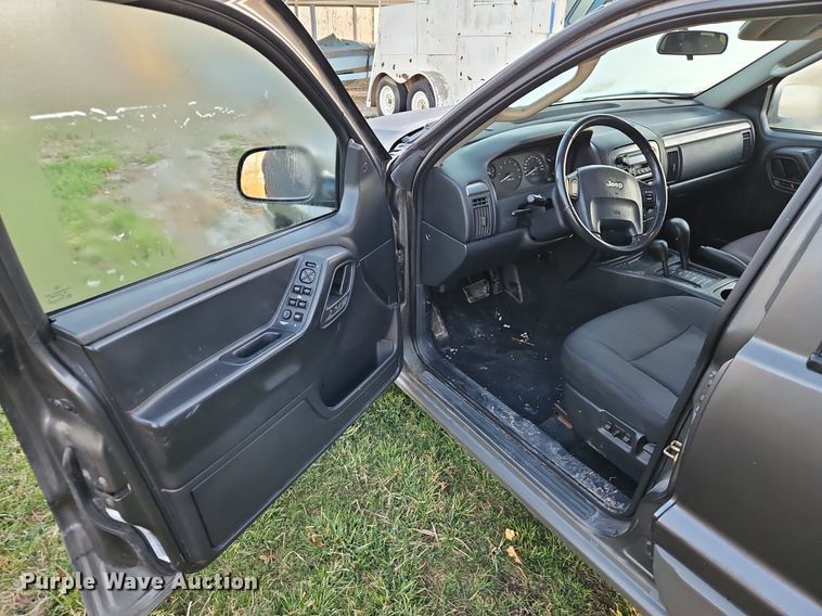 image for item EI3643 2002 Jeep Grand Cherokee SUV