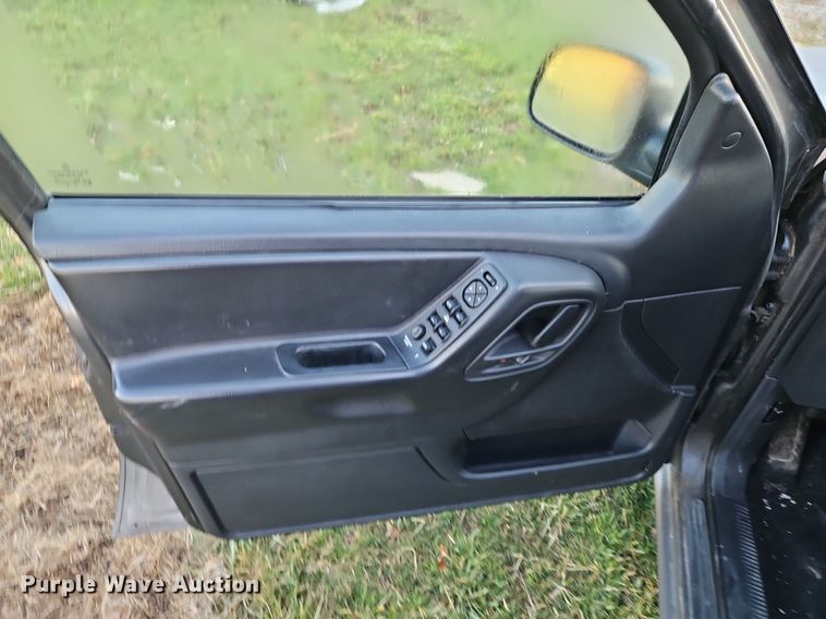 image for item EI3643 2002 Jeep Grand Cherokee SUV