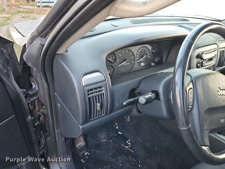 image for item EI3643 2002 Jeep Grand Cherokee SUV