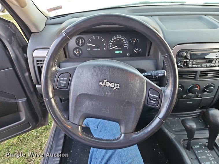 image for item EI3643 2002 Jeep Grand Cherokee SUV