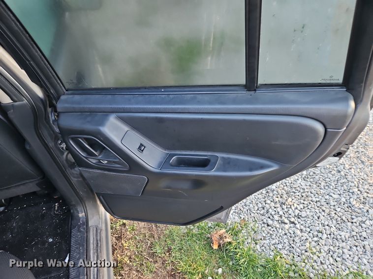 image for item EI3643 2002 Jeep Grand Cherokee SUV