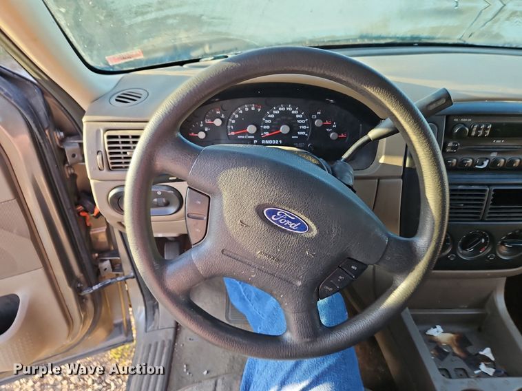 image for item EI3644 2004 Ford Explorer  SUV
