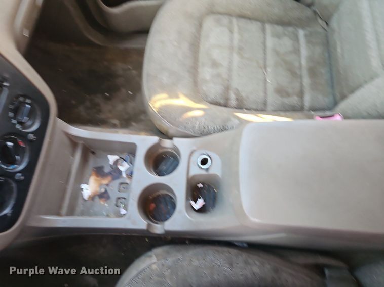 image for item EI3644 2004 Ford Explorer  SUV