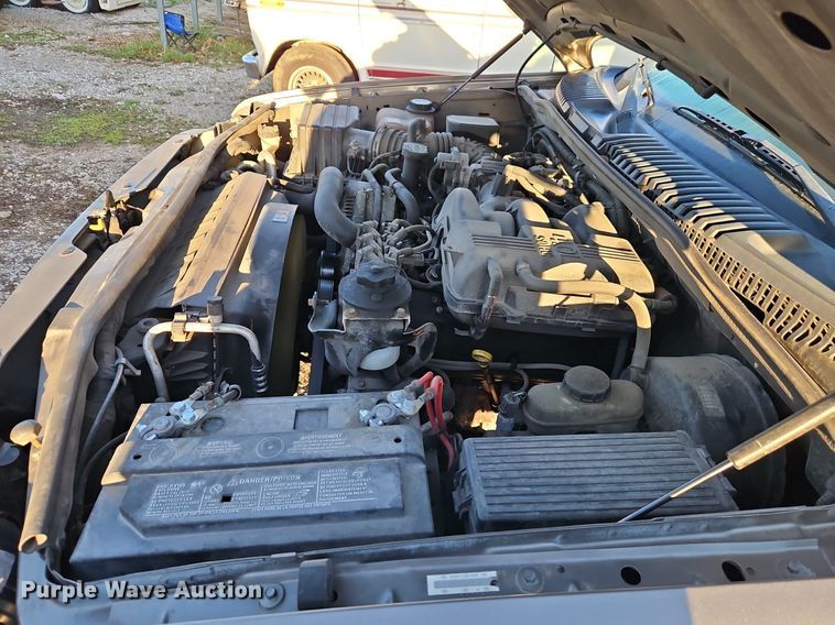 image for item EI3644 2004 Ford Explorer  SUV