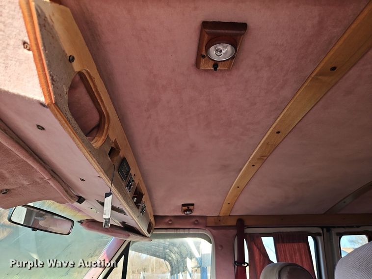 image for item EI3645 1989 Ford E150 van