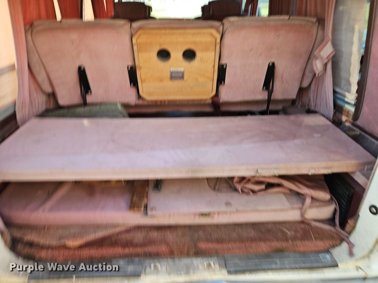 image for item EI3645 1989 Ford E150 van