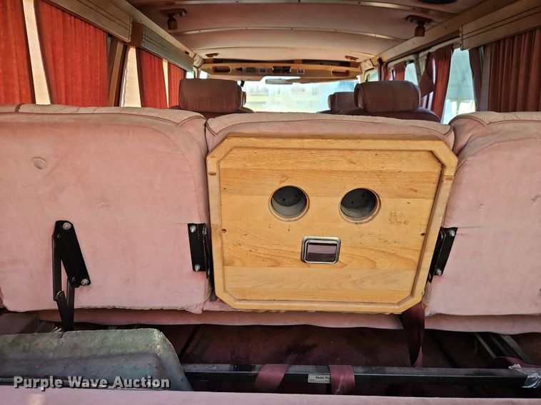 image for item EI3645 1989 Ford E150 van