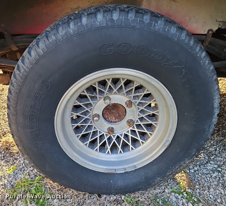 image for item EI3645 1989 Ford E150 van