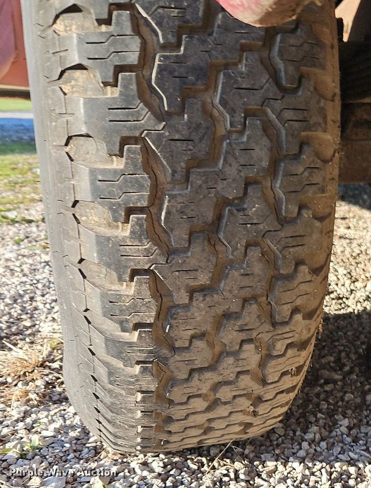 image for item EI3645 1989 Ford E150 van
