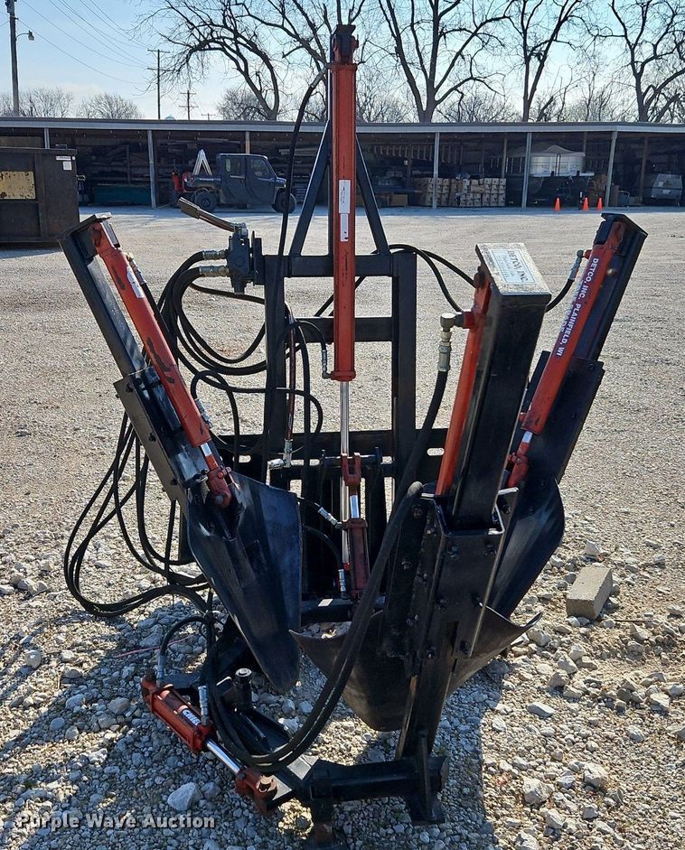 image for item EI3651 Detco skid steer tree spade