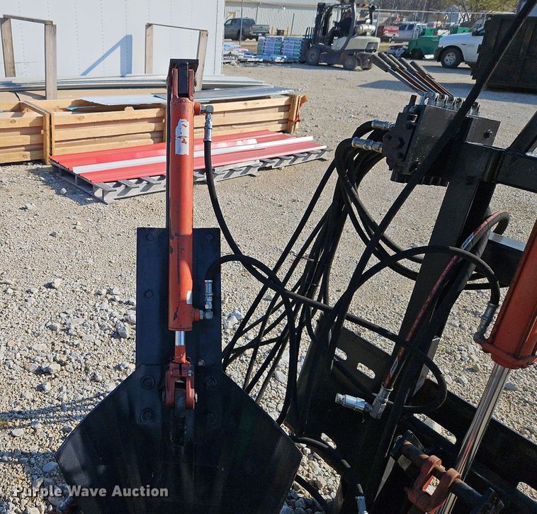 image for item EI3651 Detco skid steer tree spade