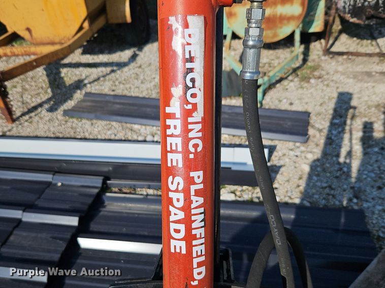 image for item EI3651 Detco skid steer tree spade
