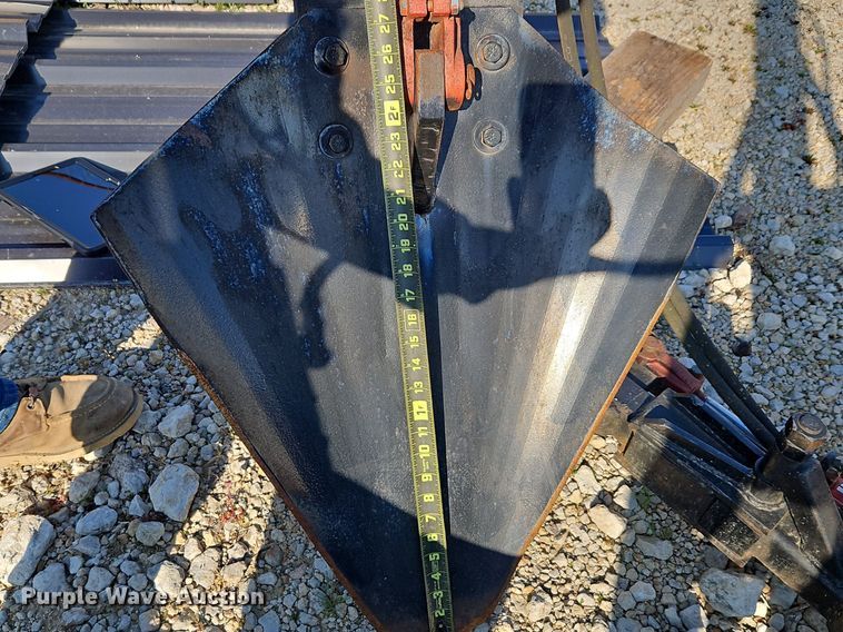 image for item EI3651 Detco skid steer tree spade