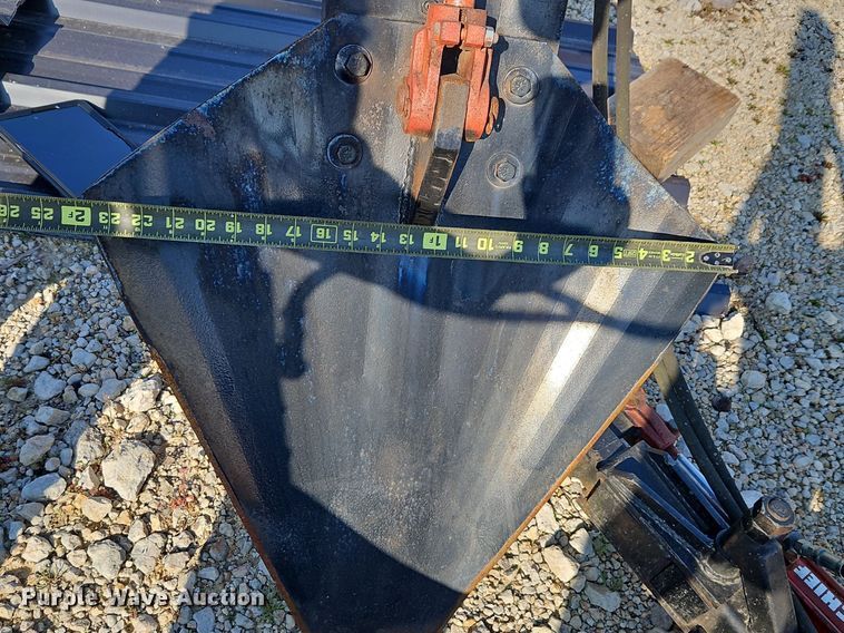 image for item EI3651 Detco skid steer tree spade