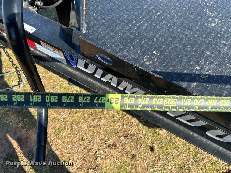 image for item EJ0332 2020 Diamond C tilt deck utility trailer