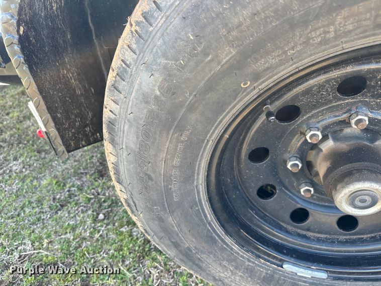 image for item EJ0332 2020 Diamond C tilt deck utility trailer